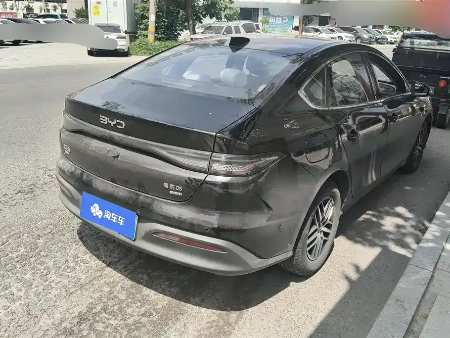 BYD Seal 05 DM-i — фото 2
