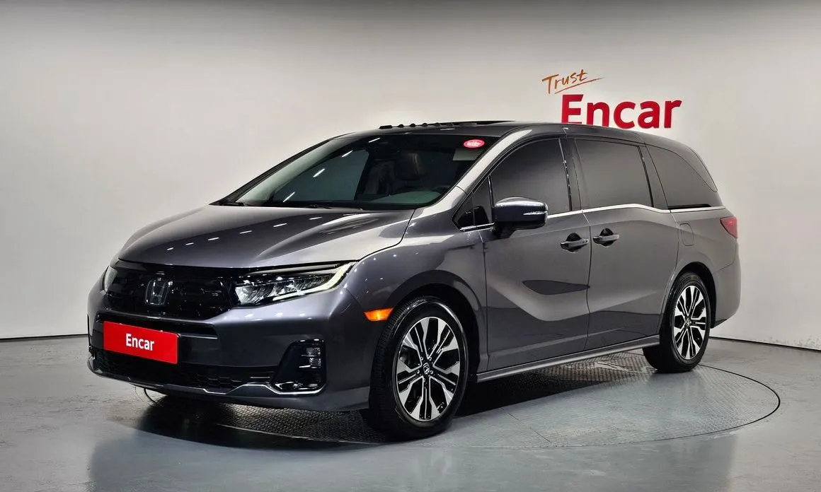 Honda Odyssey — фото 1
