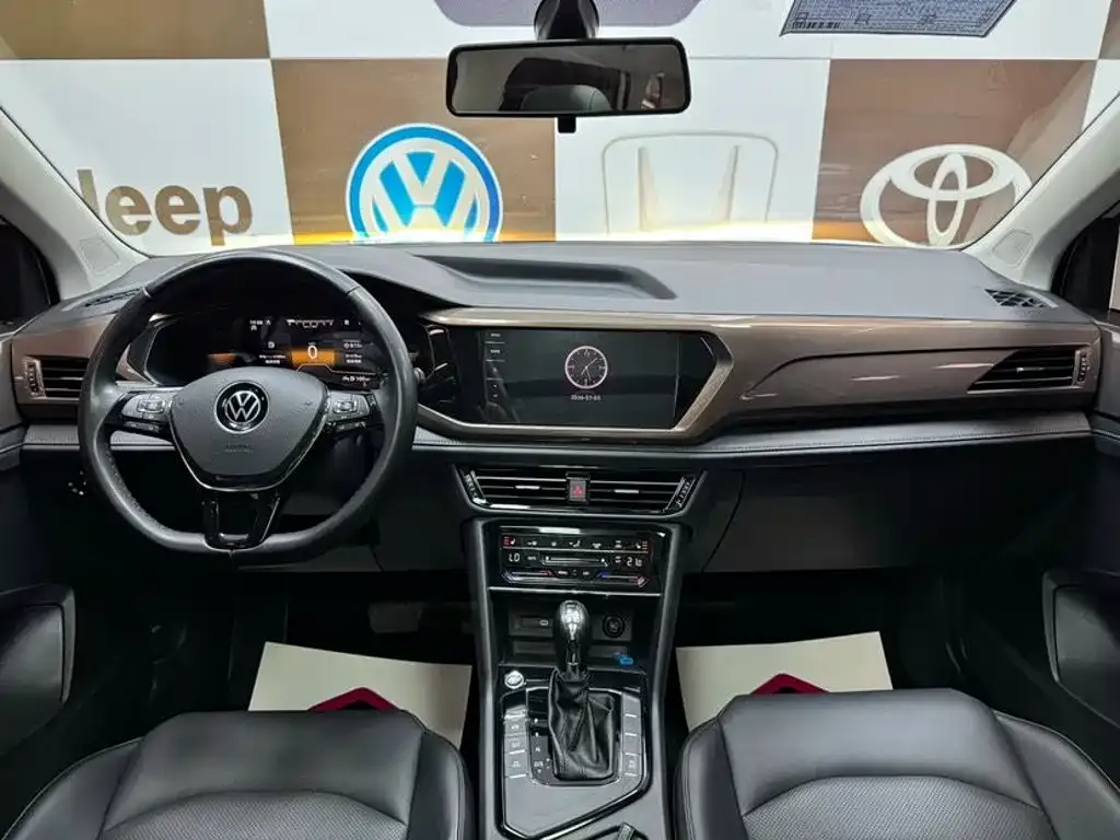 Volkswagen Tharu — фото 8