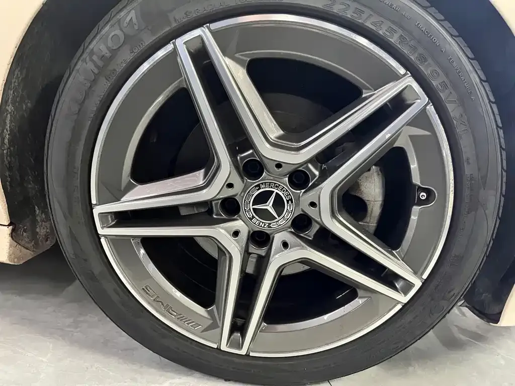 Mercedes-Benz CLA (Import) — фото 10
