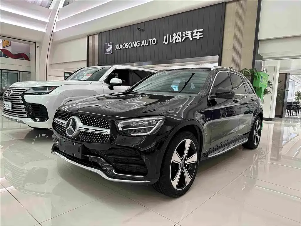 Mercedes-Benz GLC — фото 1