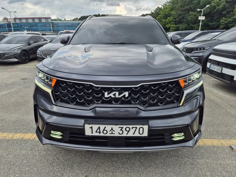 Kia Sorento — фото 1
