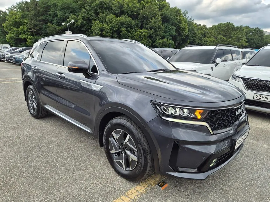 Kia Sorento — фото 4