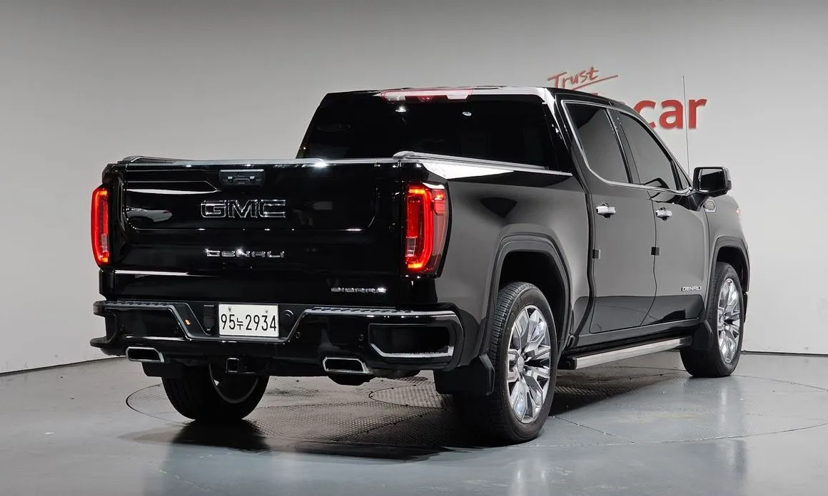 GMC Sierra — фото 6
