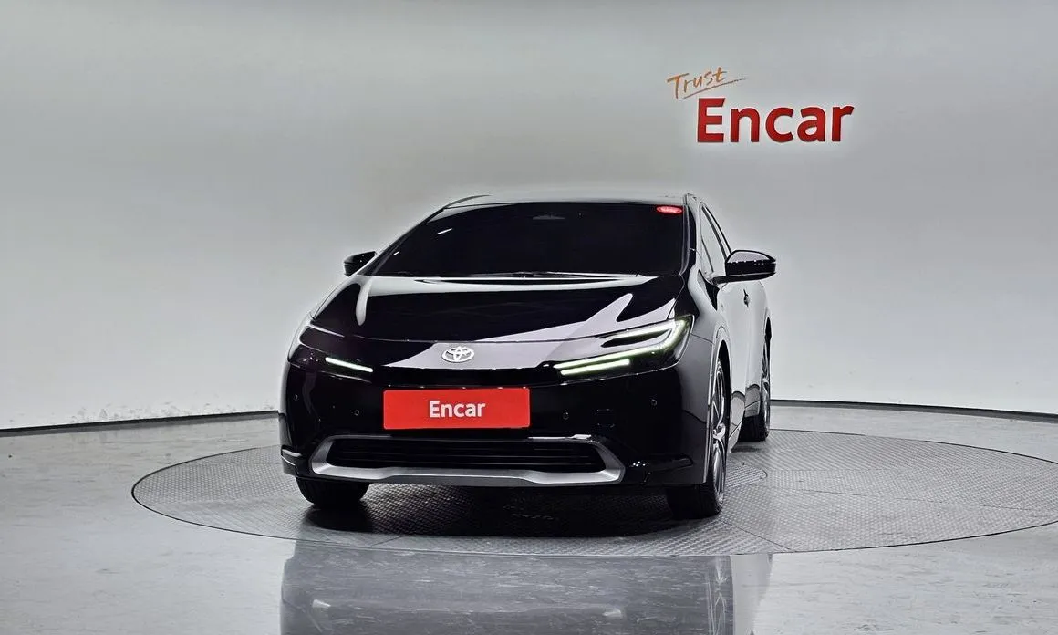 Toyota Prius — фото 5