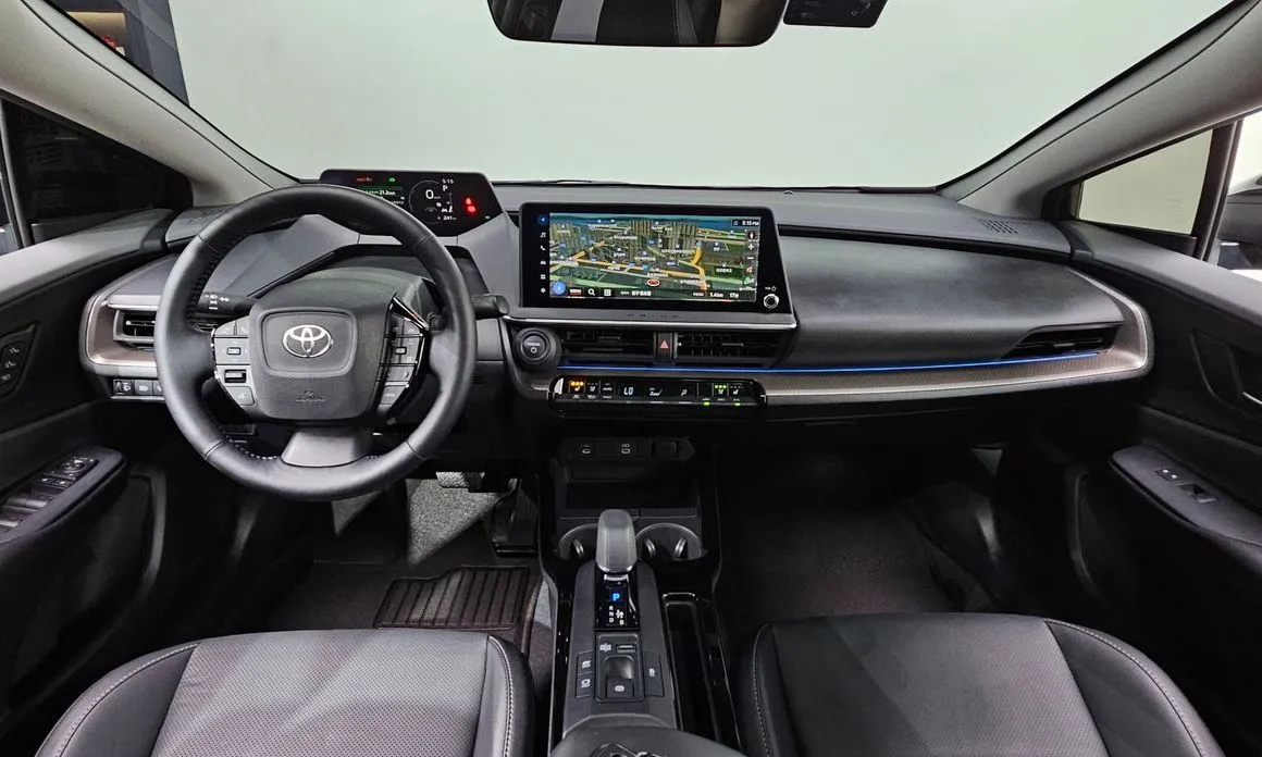 Toyota Prius — фото 6