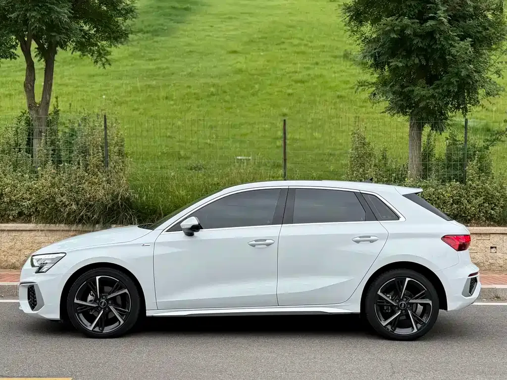 Audi A3 — фото 9