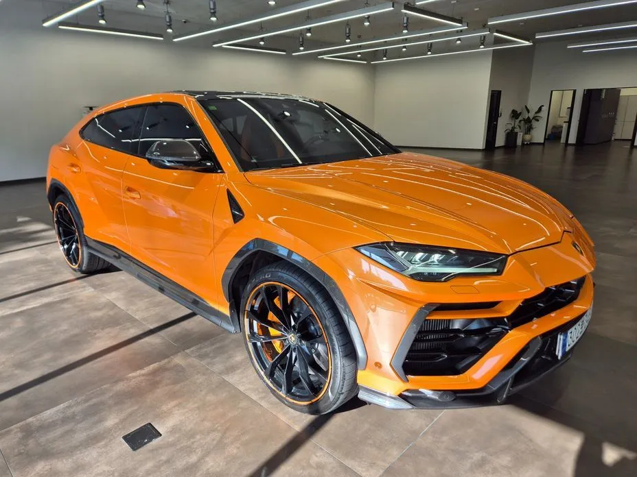 Lamborghini Urus — фото 9