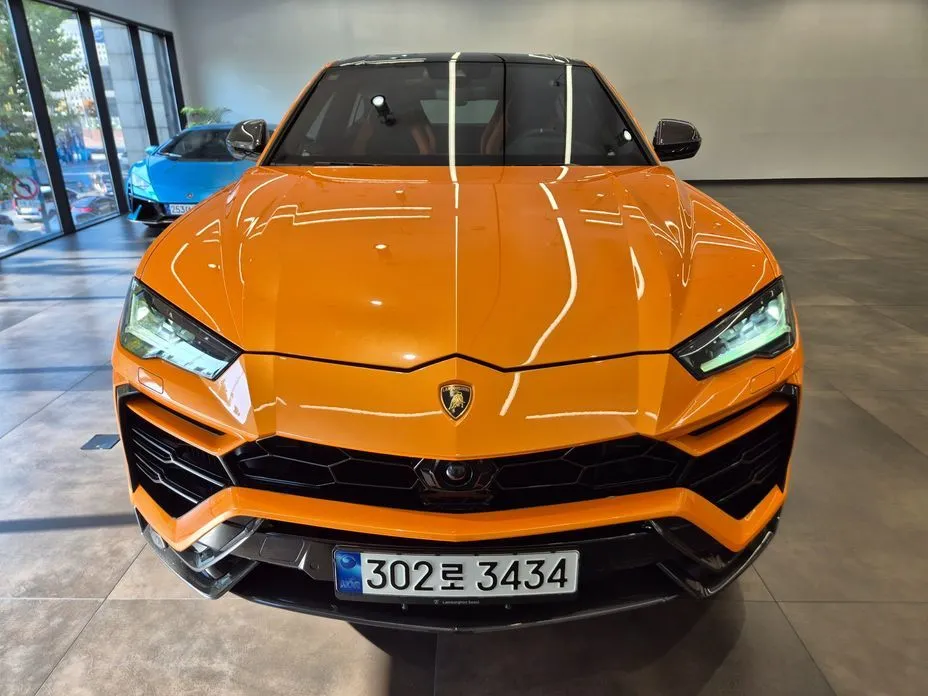 Lamborghini Urus — фото 2