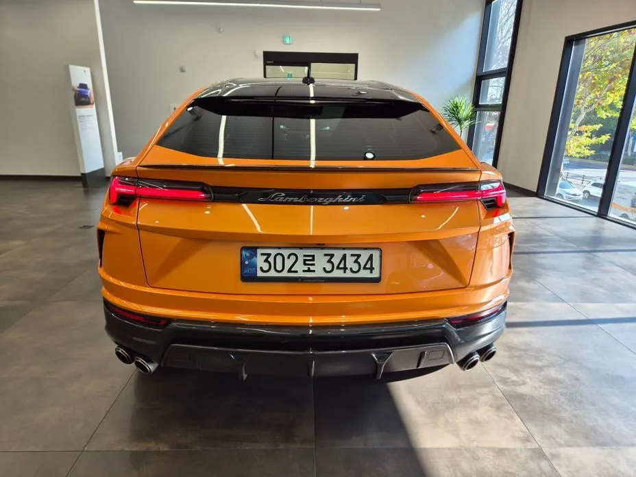 Lamborghini Urus — фото 7