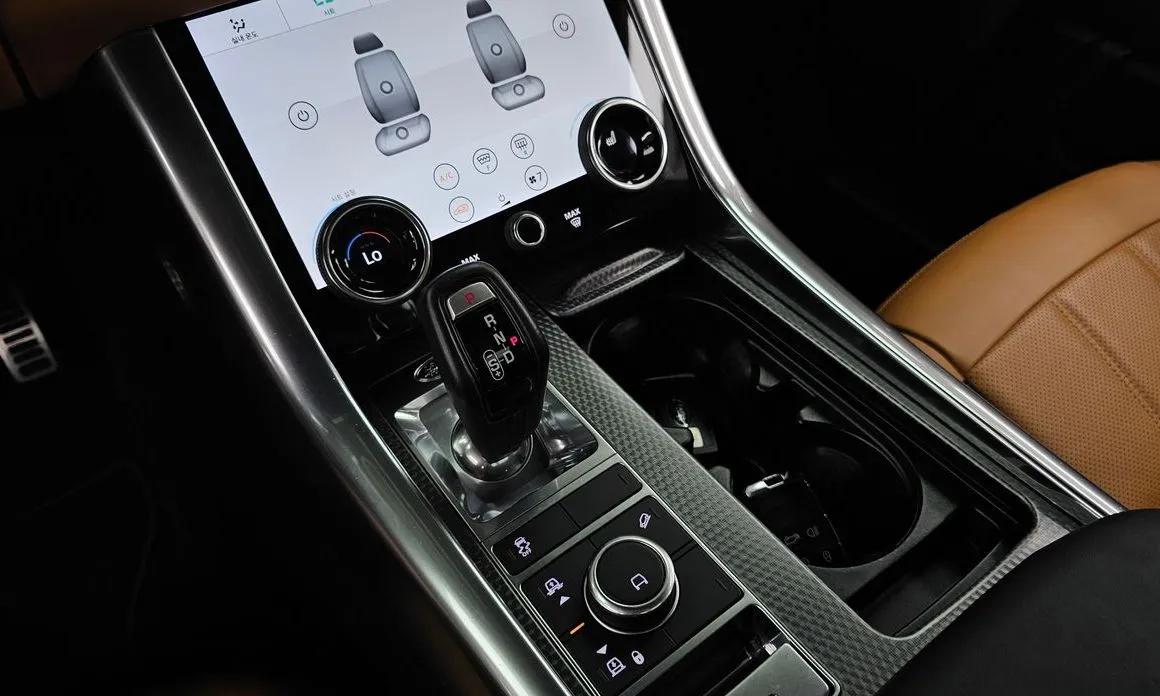 Land Rover Range Rover Sport — фото 2