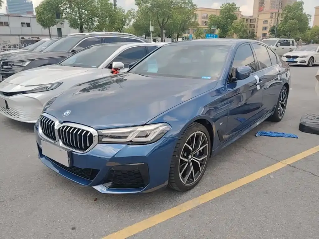BMW 5 Series (Import) — фото 1