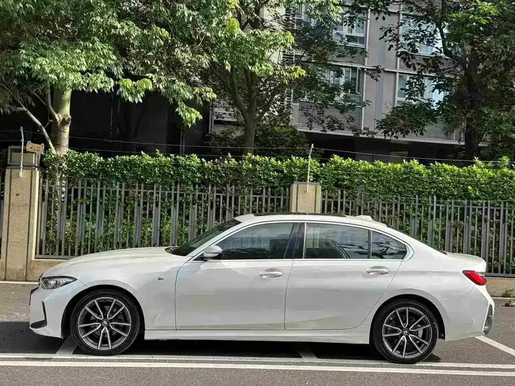 BMW 3 Series — фото 10