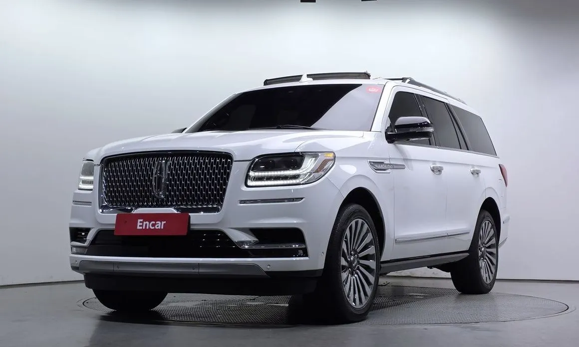 Lincoln Navigator — фото 1