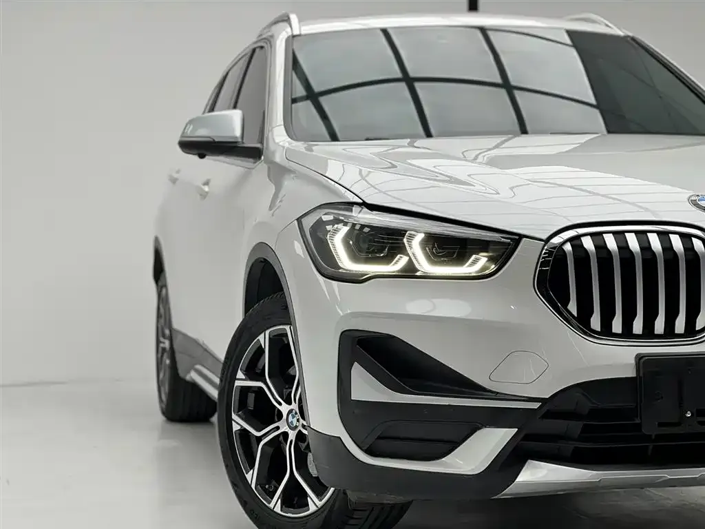 BMW X1 — фото 4