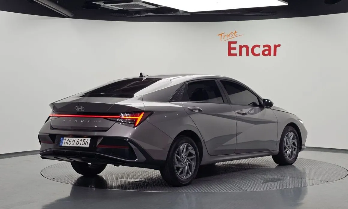 Hyundai AVANTE — фото 5