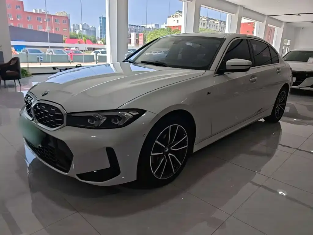 BMW 3 Series — фото 1
