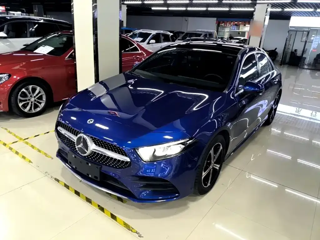 Mercedes-Benz A-Class — фото 1