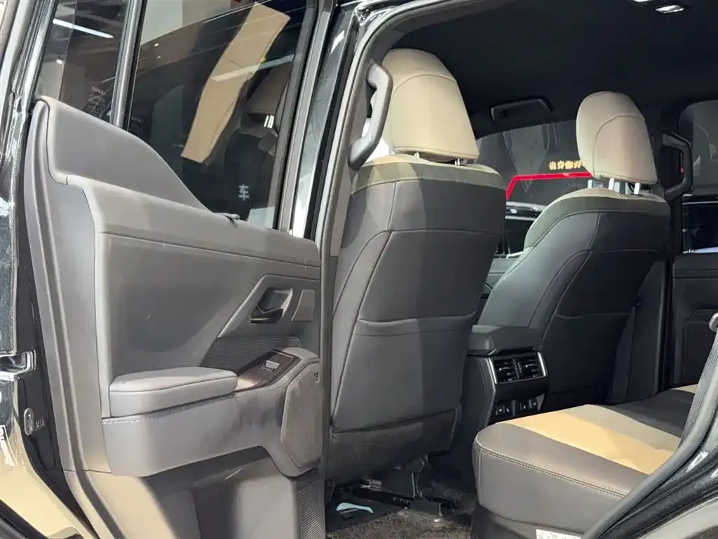 Lexus GX — фото 4