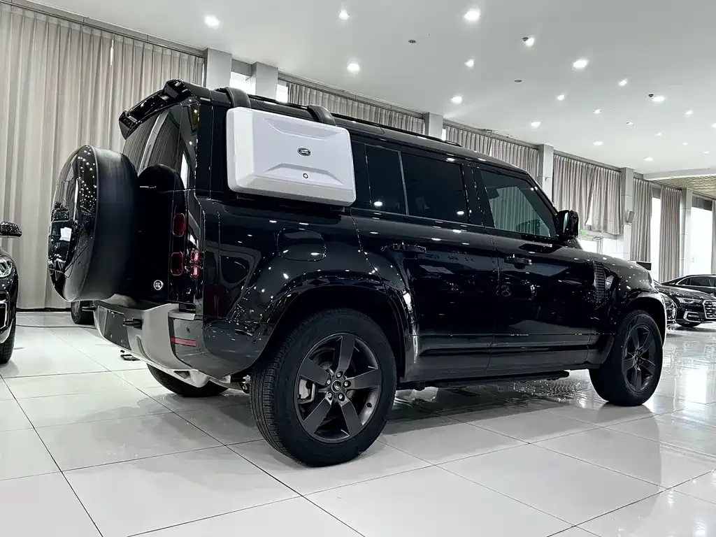 Land Rover Defender — фото 3