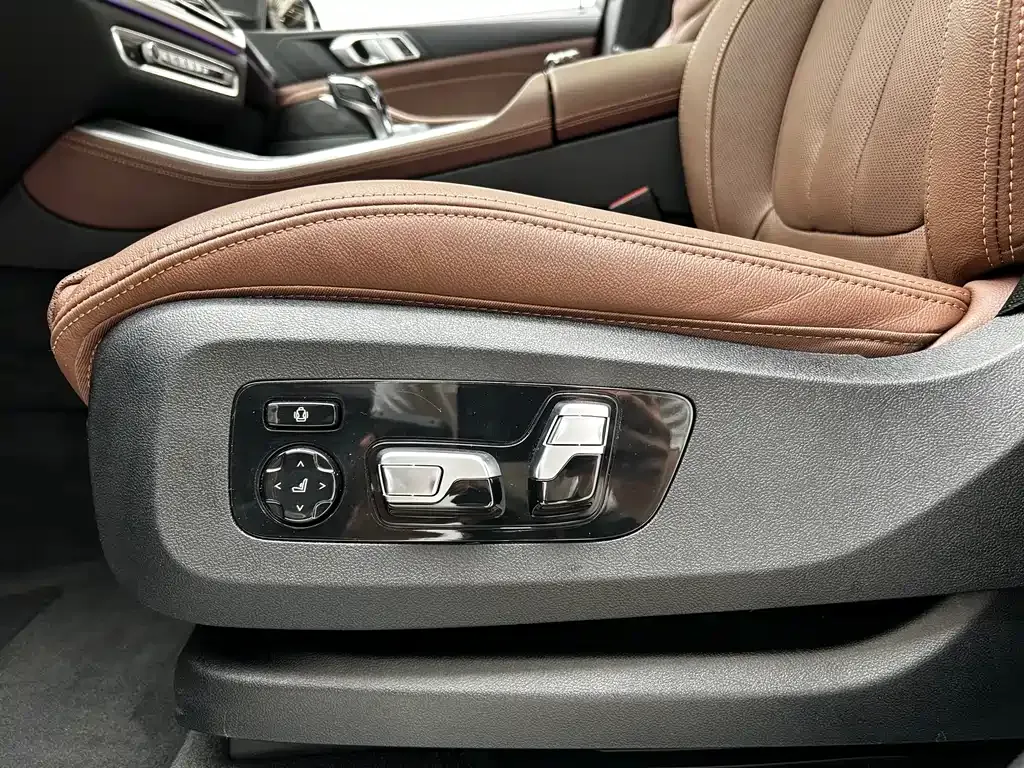 BMW X5 (Import) — фото 10