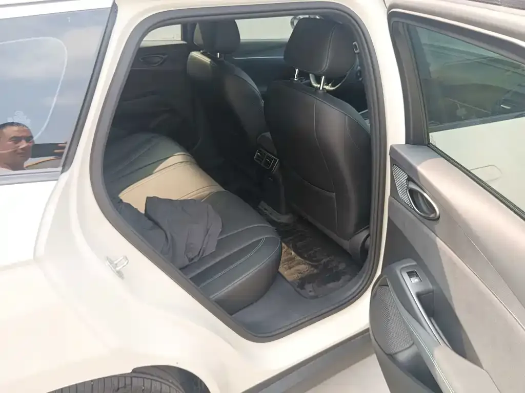 BYD Seal 06 DM-i Touring Edition — фото 3