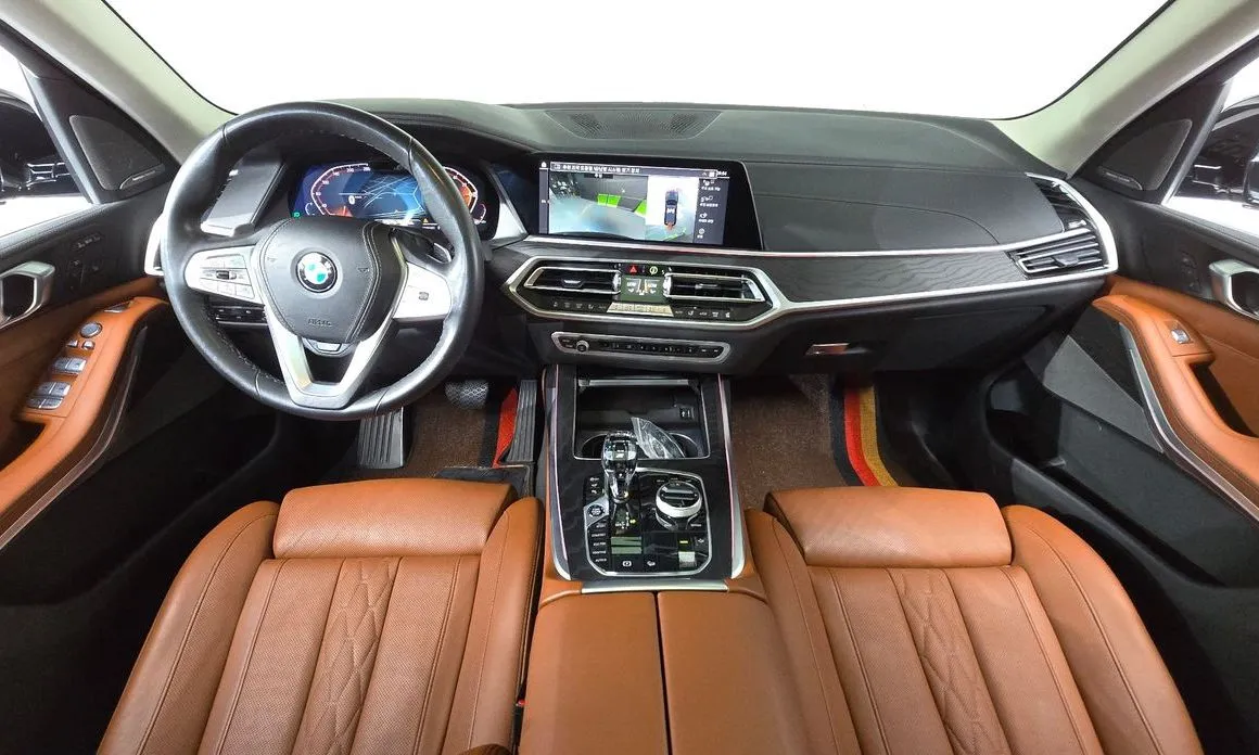 BMW X7 — фото 9