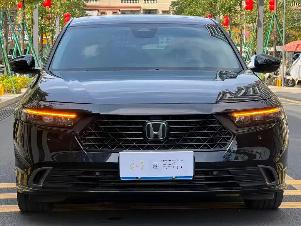 Honda Accord — фото 5