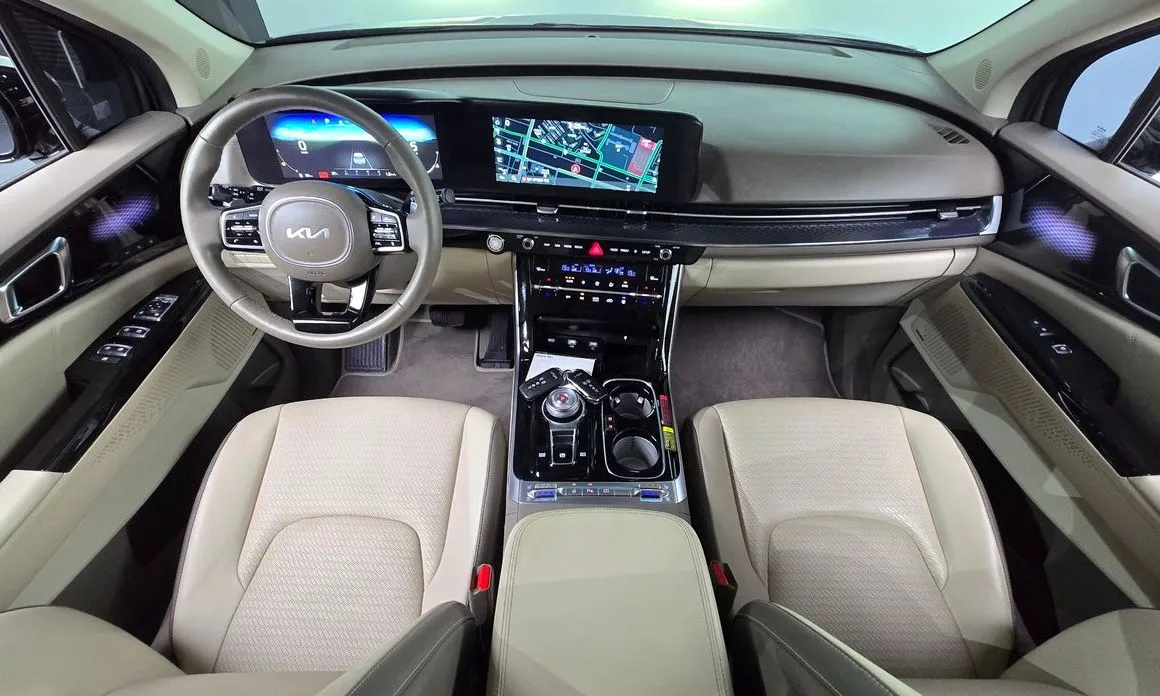 Kia Carnival — фото 10