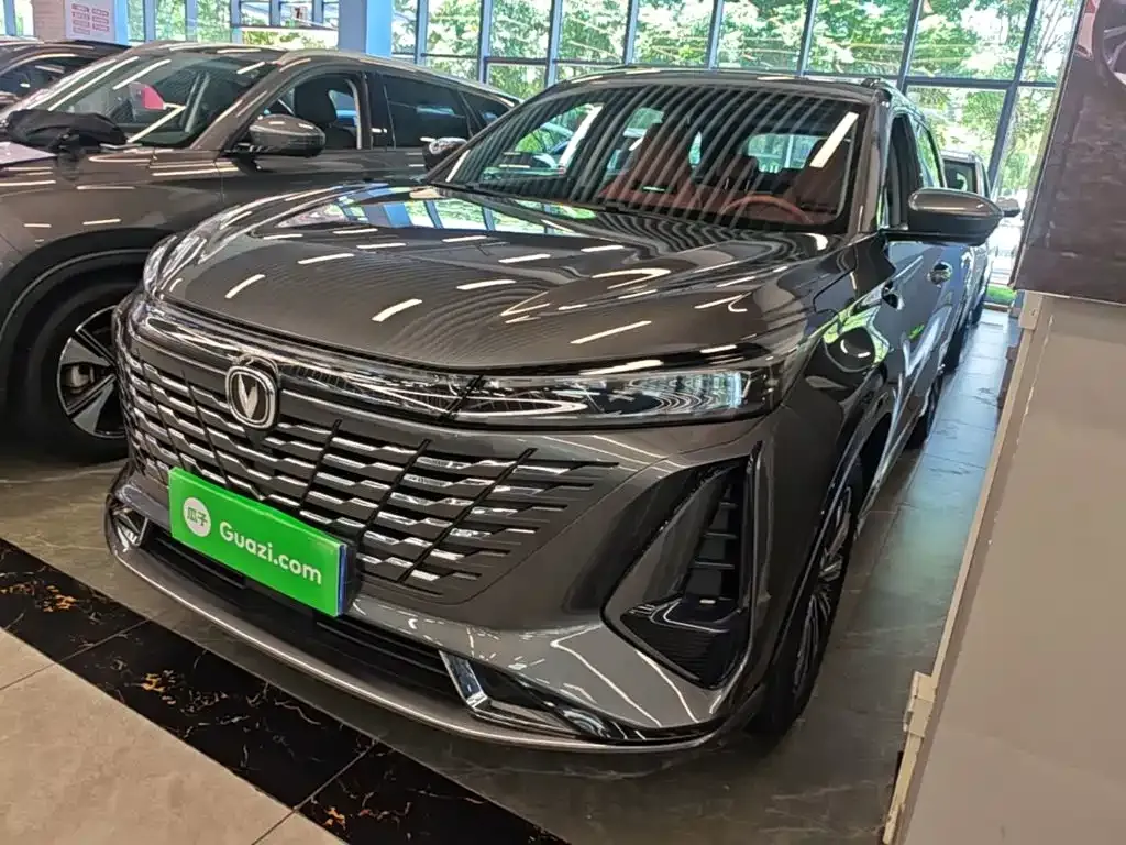 Changan CS75PLUS — фото 10