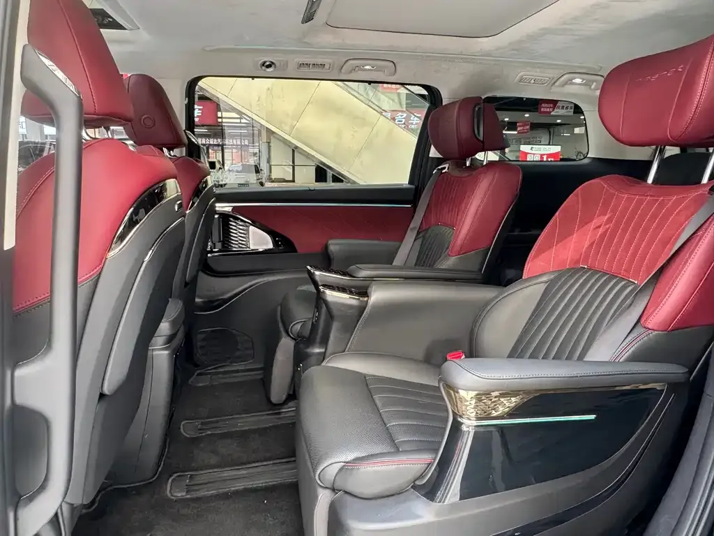 GAC Motor Trumpchi E9 — фото 7