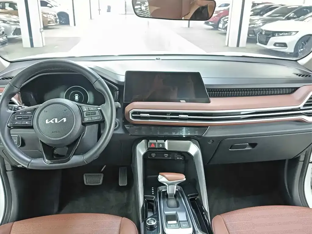 Kia Sportage — фото 4
