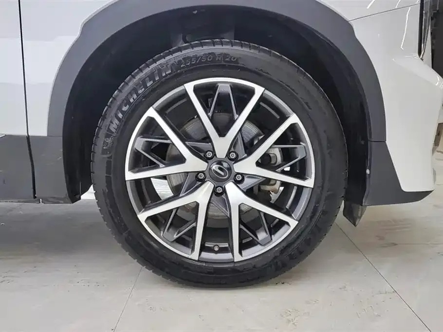 GAC Motor Trumpchi GS8 — фото 10