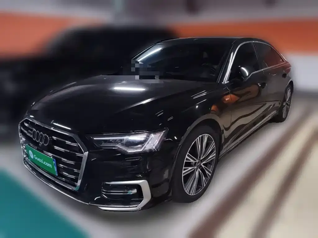 Audi A6L — фото 9