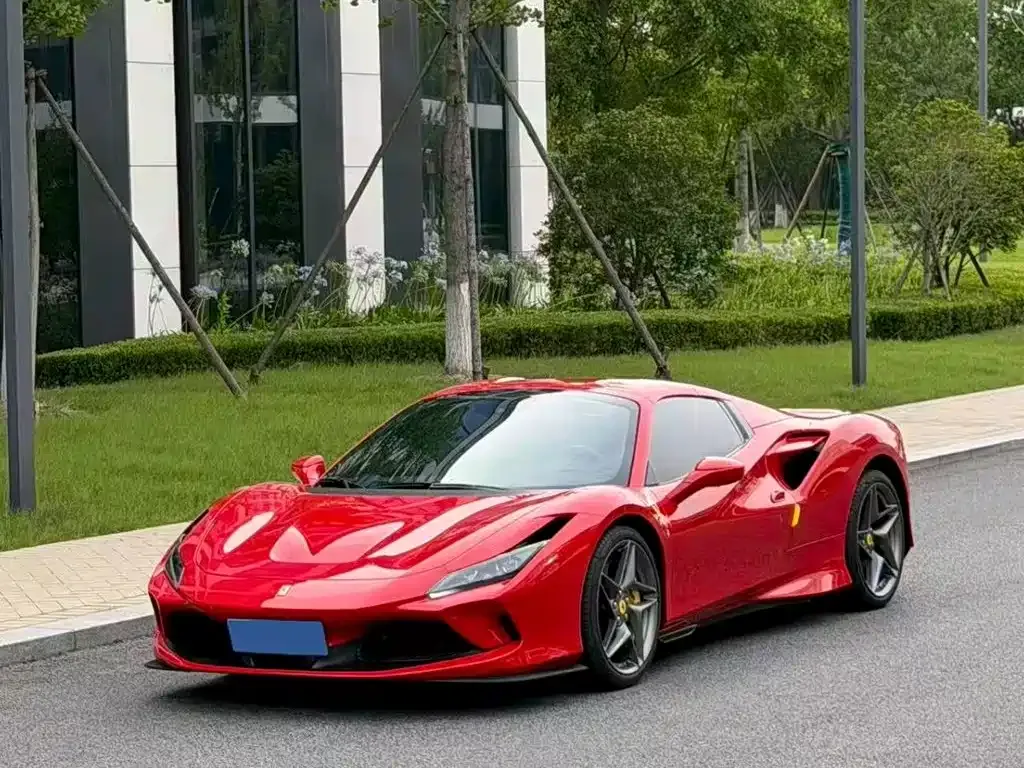 Ferrari F8 — фото 1