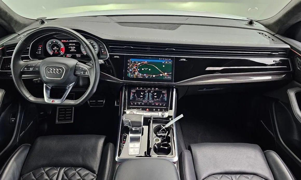Audi SQ8 — фото 9