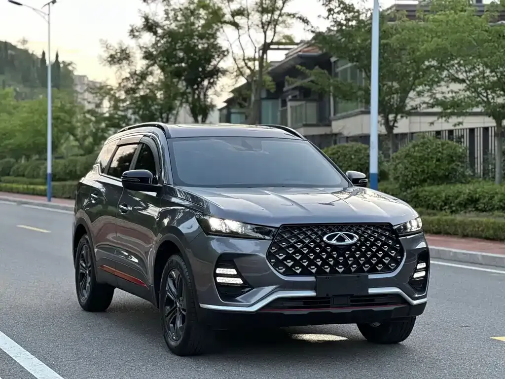 Chery Tiggo 7 — фото 8