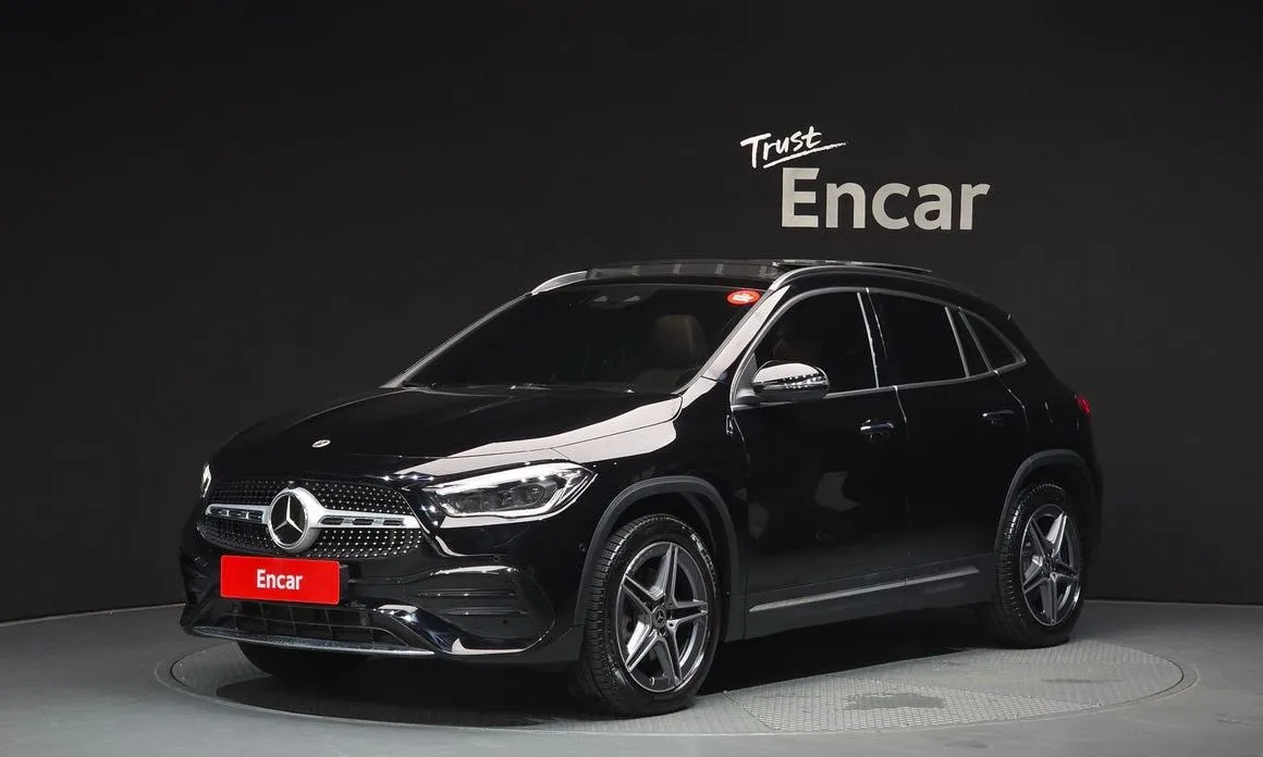 Mercedes-Benz GLA-Class — фото 1