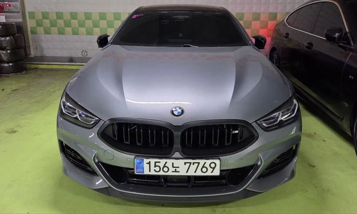 BMW 8-Series — фото 1