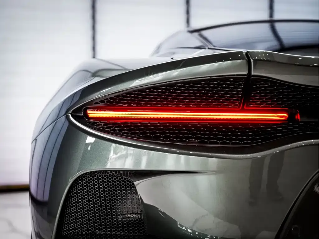 McLaren GT — фото 9