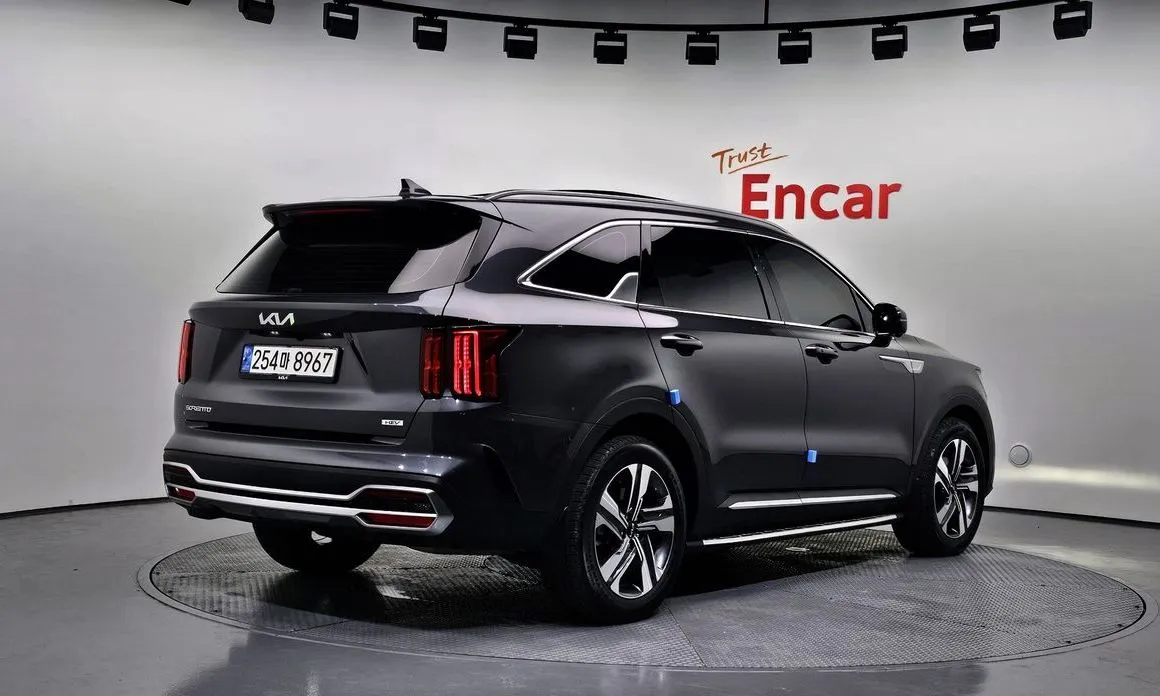 Kia Sorento — фото 5