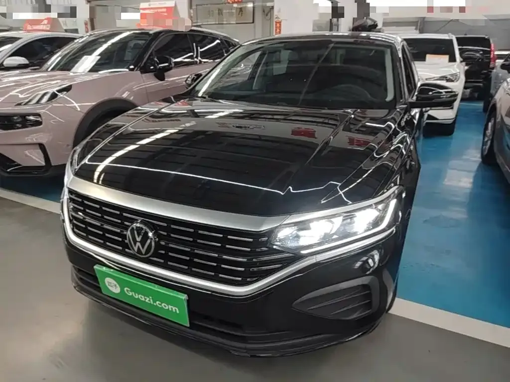 Volkswagen Passat — фото 8