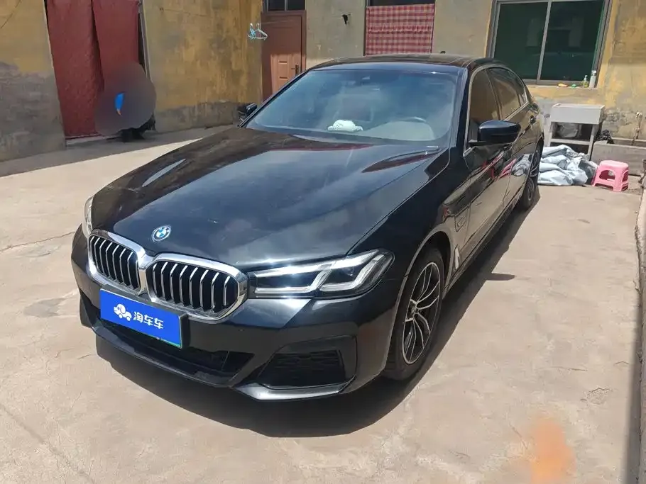 BMW 5 Series New Energy — фото 1