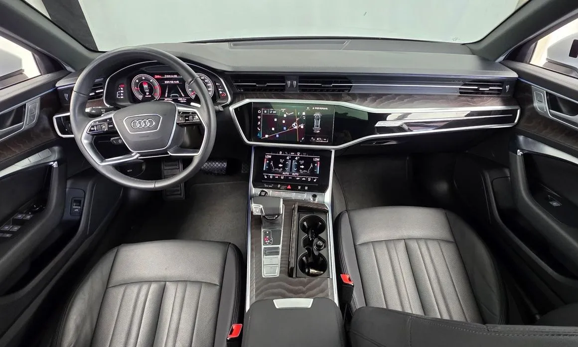 Audi A6 — фото 10