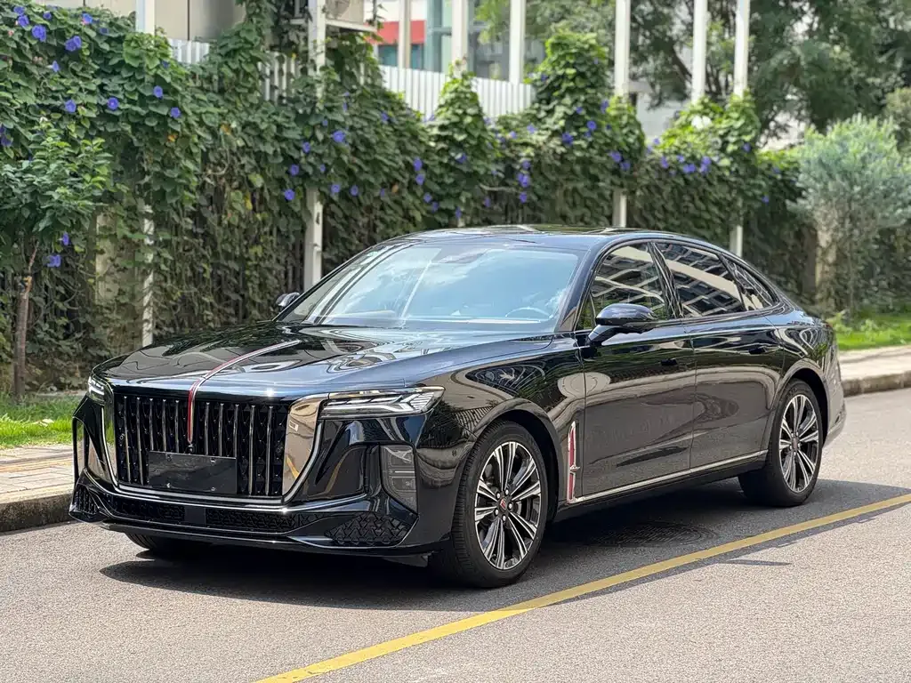 Hongqi H9 — фото 1