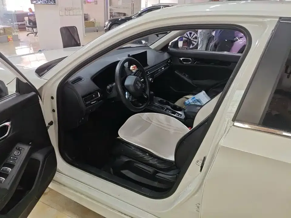 Honda Civic — фото 5
