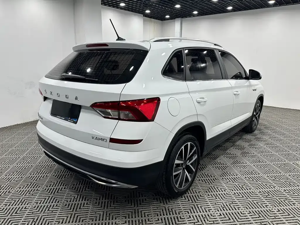 Skoda Kamiq — фото 8