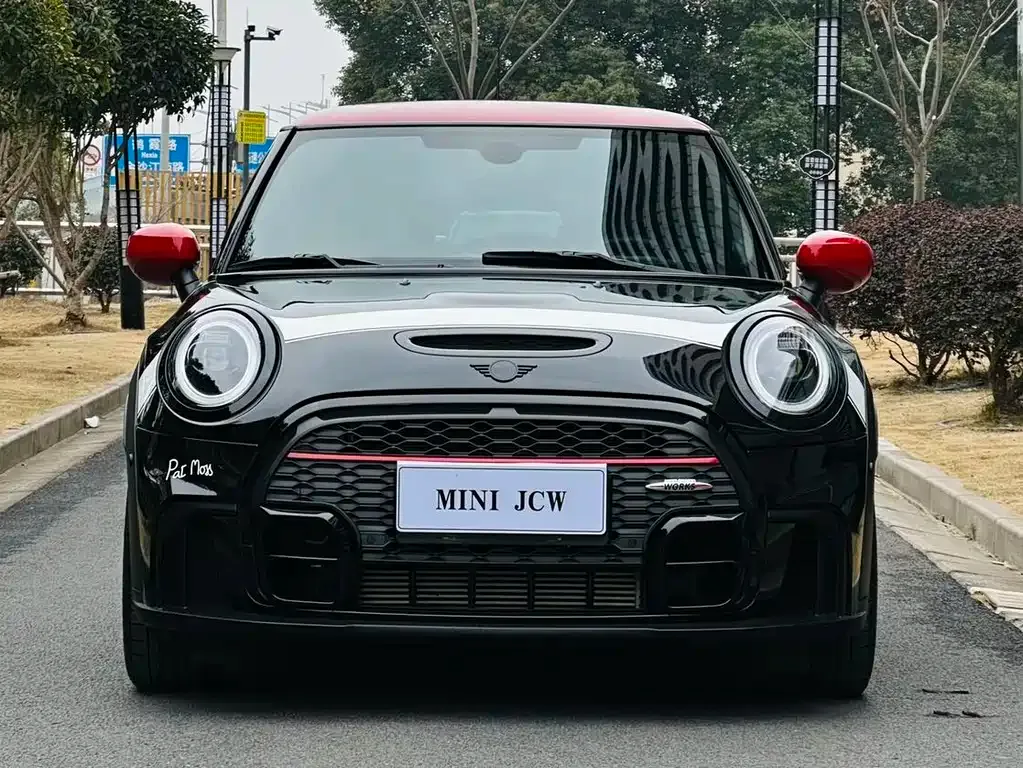 MINI JCW (John Cooper Works) — фото 5