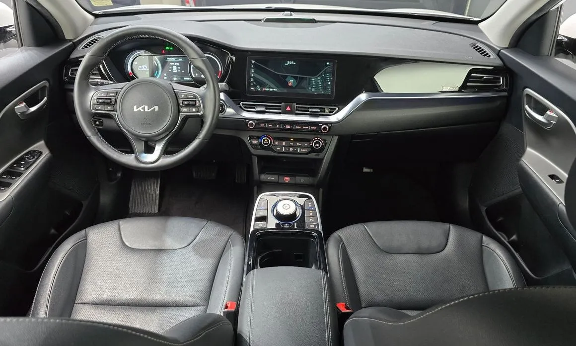 Kia Niro — фото 10