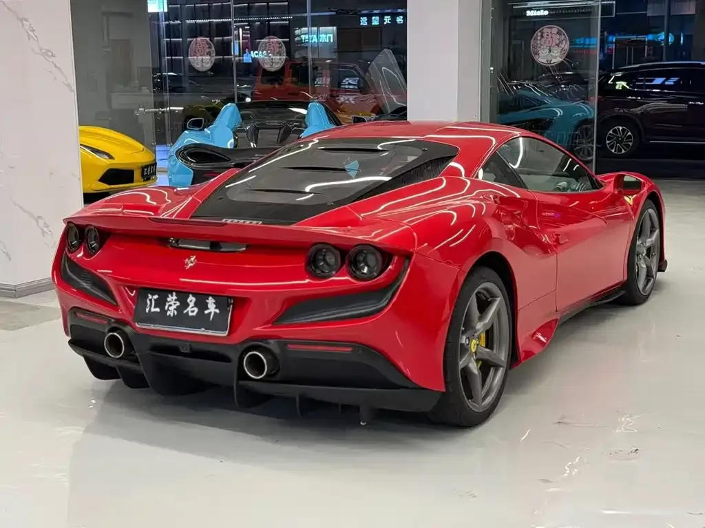 Ferrari F8 — фото 3